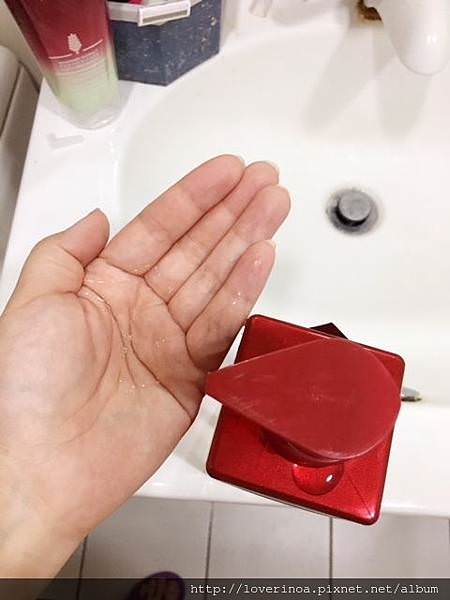 沙萱洗髮擠出$50 沙萱洗髮擠出$50