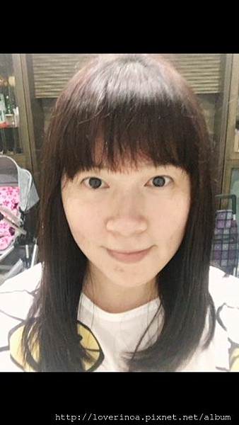 RINOA吹完頭髮正面照 RINOA吹完頭髮正面照