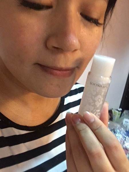 使用化妝水前.jpg 使用化妝水前.jpg