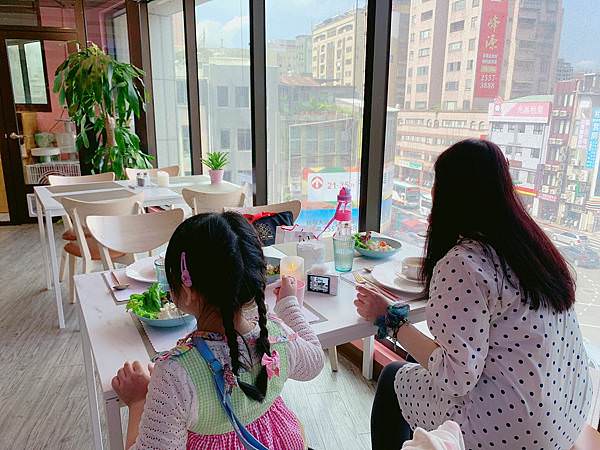 邊用餐邊看景3