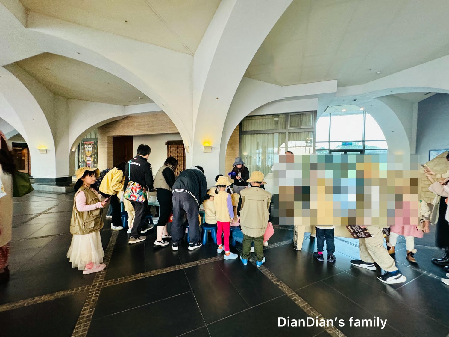 桃園親子溫泉飯店:【南方莊園住宿】:南歐莊園風格/溫泉水療渡假、親子遊戲室、電動車與親子活動體驗!~12月【小小考古員大冒險】住房專案,整合式渡假勝地,適合一家大小旅遊與休閒景點 - 第39張圖