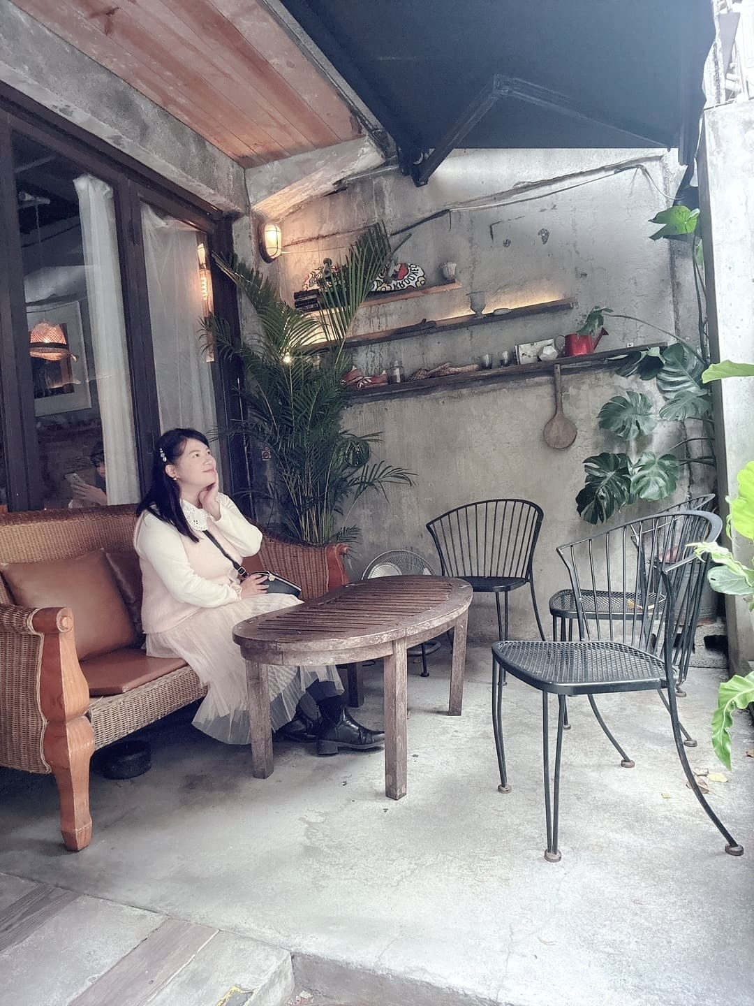 🏛️ 大安區下午茶推薦！森林系老宅 CAFE 遇見韓式道地美食，享受不被催促的愜意午後時光