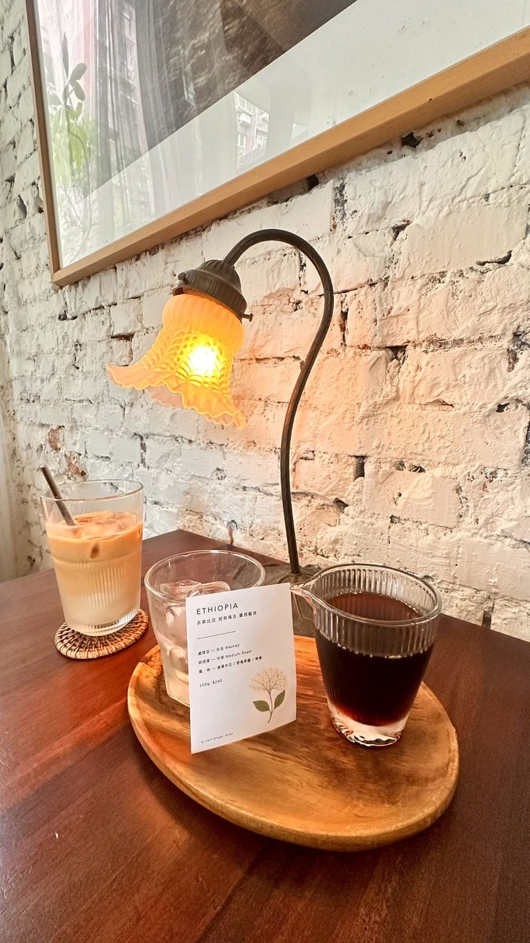 🏛️ 大安區下午茶推薦！森林系老宅 CAFE 遇見韓式道地美食，享受不被催促的愜意午後時光