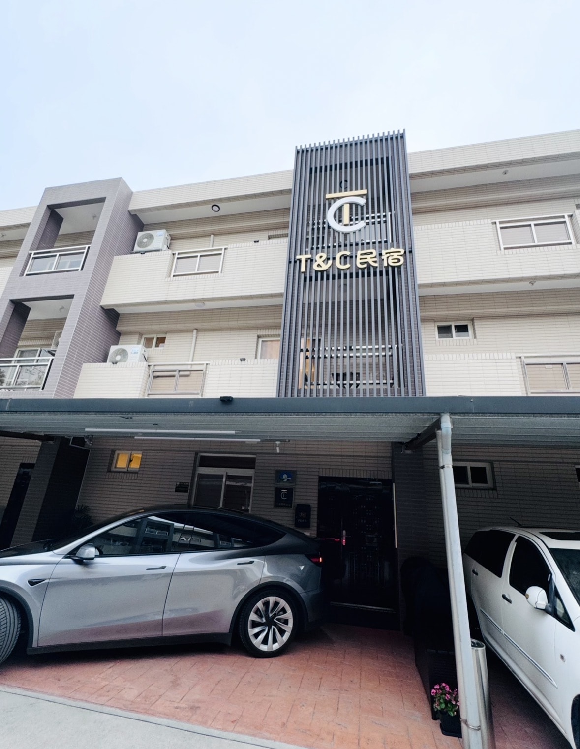 【2026 宜蘭民宿推薦】全新開幕 《T&C 民宿》4人起輕鬆包棟!Switch、電動麻將、零食泡麵隨你吃,享受「一覺到天亮」的六星級好眠! - 第3張圖 【2026 宜蘭民宿推薦】全新開幕 《T&C 民宿》4人起輕鬆包棟!Switch、電動麻將、零食泡麵隨你吃,享受「一覺到天亮」的六星級好眠!